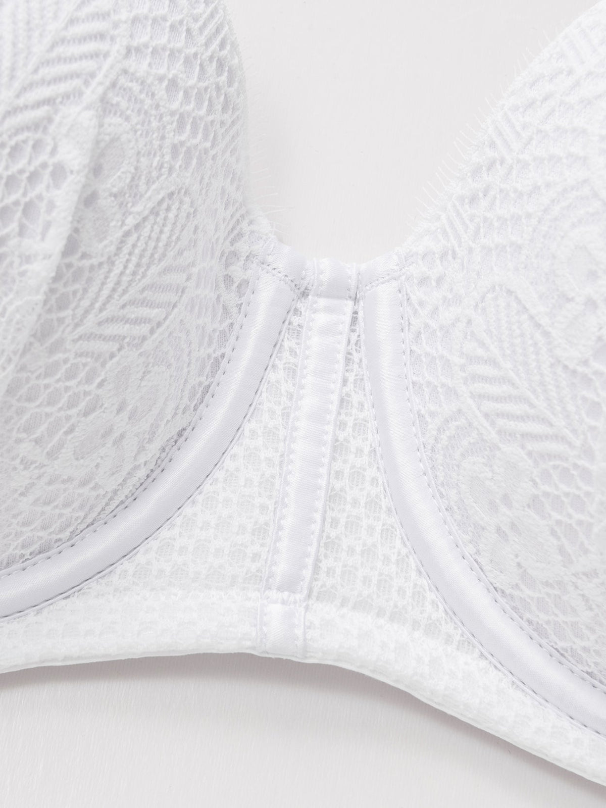 Push Up Full Figure Strapless Pleated Lace Multiway Bra - WingsLove