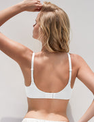 Smooth Lift Seamless Support Bra White - WingsLove